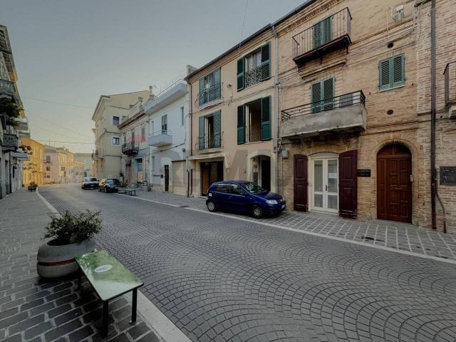 Villa Indipendente in vendita a Paglieta, Abruzzo