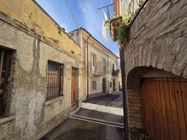 Villa Indipendente in vendita a Paglieta, Abruzzo
