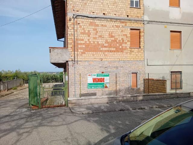 Villa Indipendente in vendita a Paglieta, Abruzzo