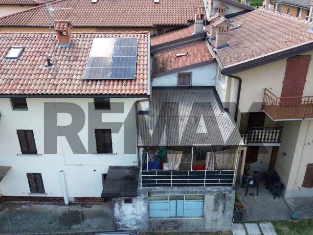 Villa Indipendente in vendita a Paladina, Lombardia