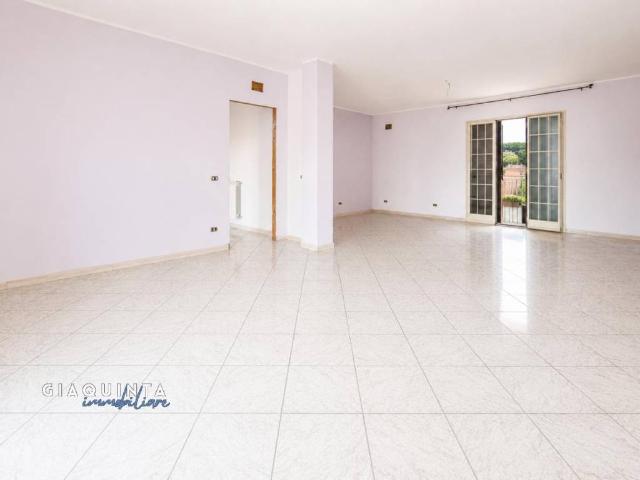 Villa Indipendente in vendita a Palagonia, Sicilia