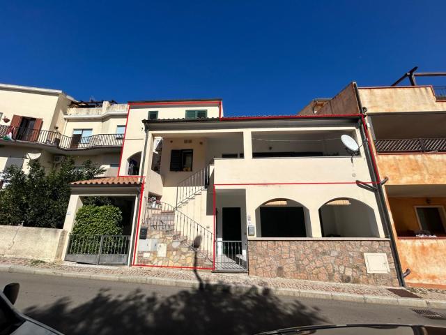 Villa Indipendente in vendita a Palau, Sardigna/Sardegna