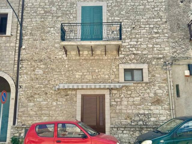 Villa Indipendente in vendita a Palazzo Adriano, Sicilia