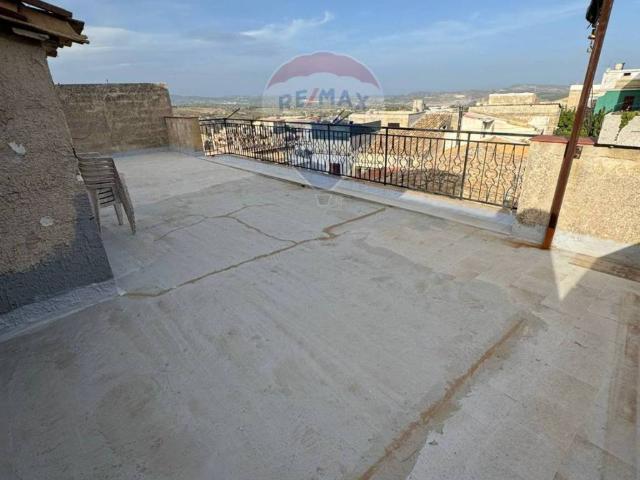 Villa Indipendente in vendita a Palazzolo Acreide, Sicilia