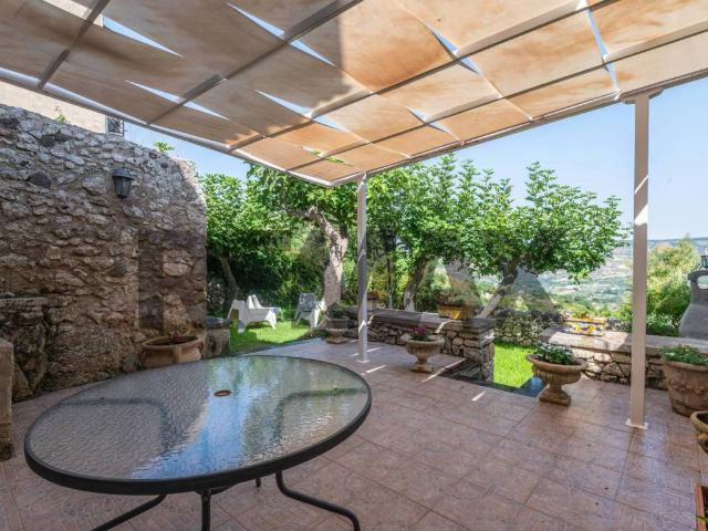 Villa Indipendente in vendita a Palazzolo Acreide, Sicilia