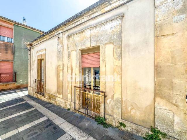 Villa Indipendente in vendita a Palazzolo Acreide, Sicilia