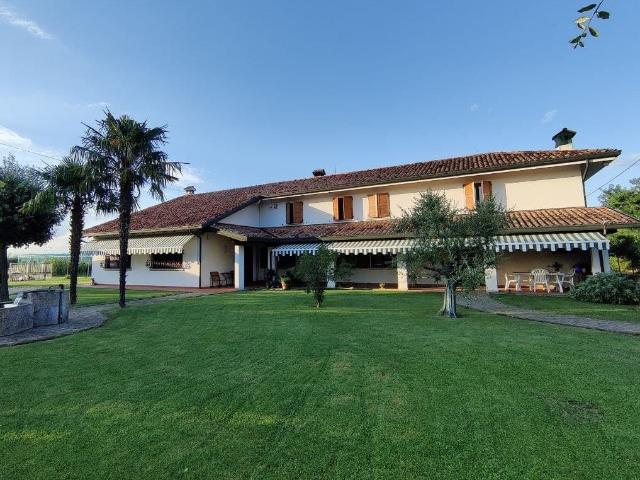 Villa Indipendente in vendita a Palazzolo Dello Stella, Friuli-Venezia Giulia