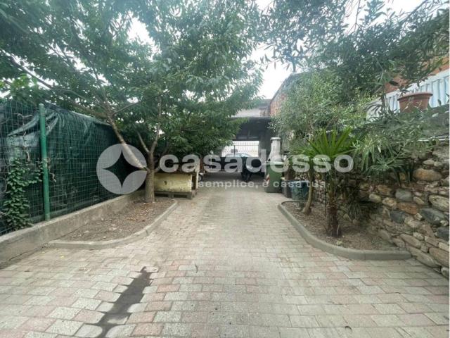 Villa Indipendente in vendita a Piemonte, Vercelli