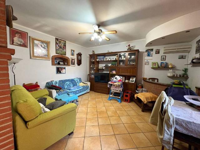 Villa Indipendente in vendita a Piemonte, Vercelli