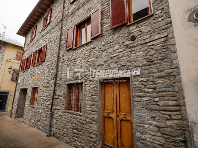 Villa Indipendente in vendita a Palazzuolo Sul Senio, Toscana