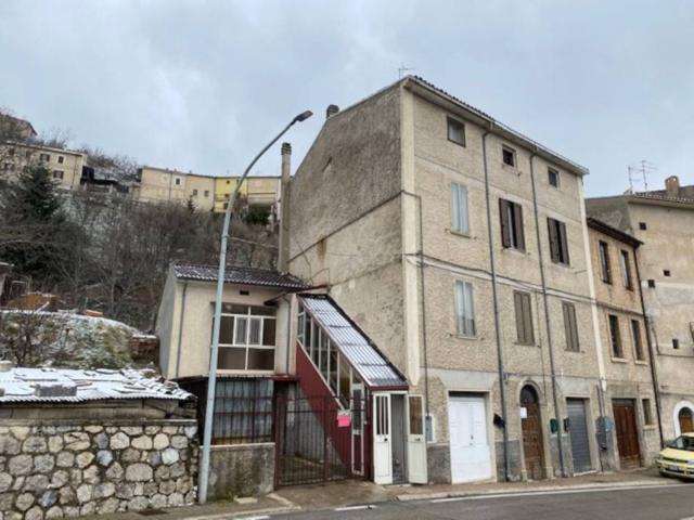 Villa Indipendente in vendita a Palena, Abruzzo