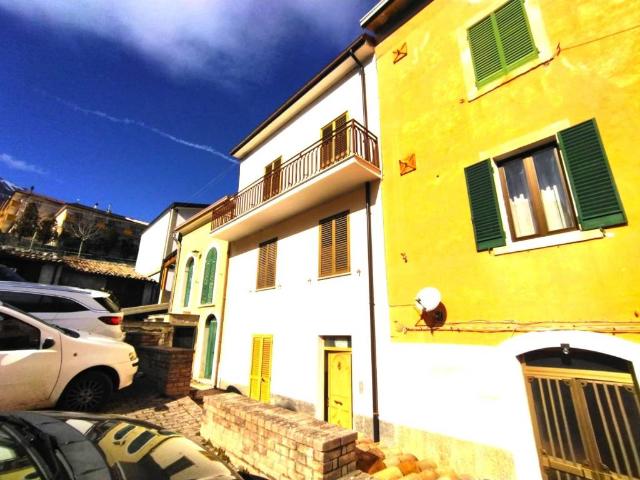 Villa Indipendente in vendita a Palena, Abruzzo