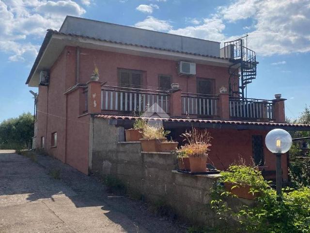 Villa Indipendente in vendita a Roma Capitale, Lazio