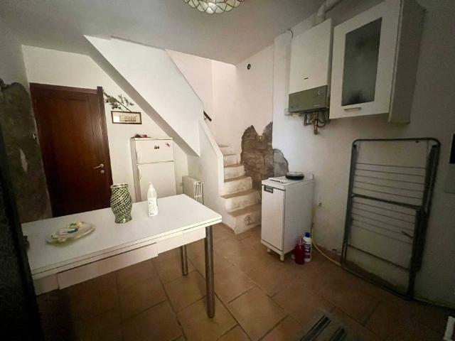 Villa Indipendente in vendita a Palestro, Lombardia