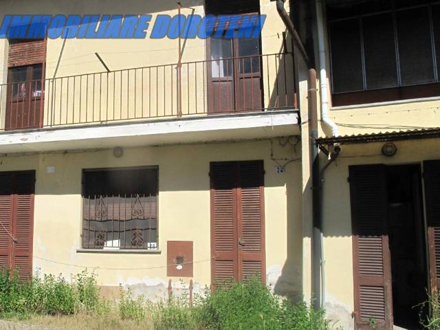 Villa Indipendente in vendita a Palestro, Lombardia