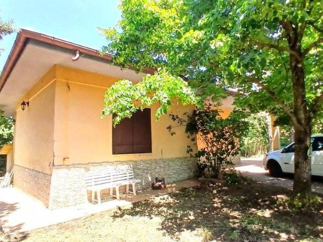 Villa Indipendente in vendita a Casale Marzilli, Paliano