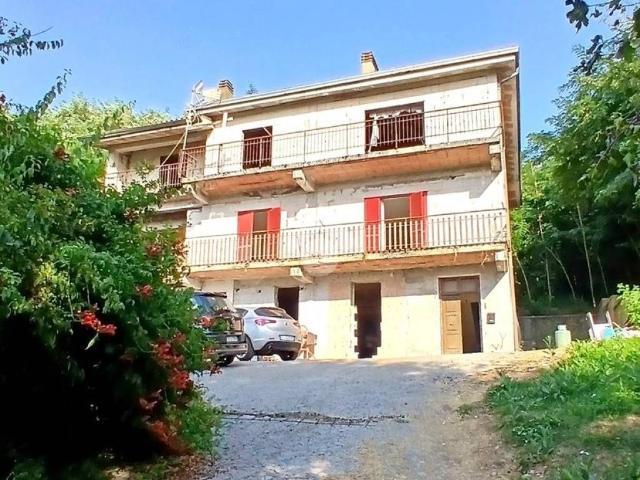 Villa Indipendente in vendita a Paliano, Lazio