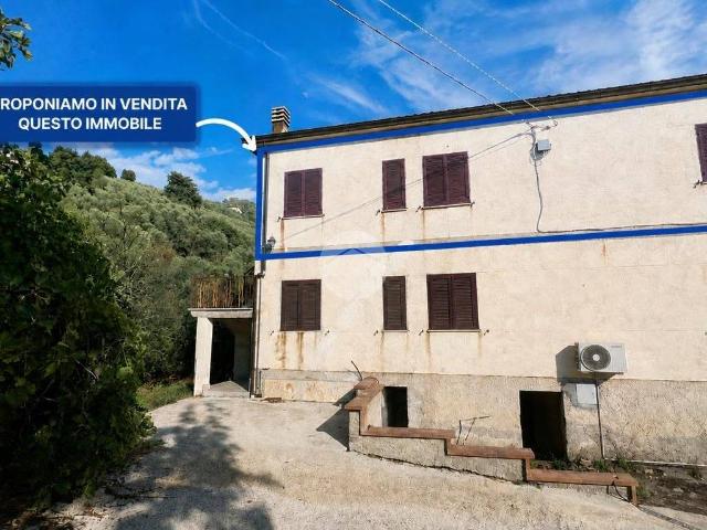 Villa Indipendente in vendita a Paliano, Lazio