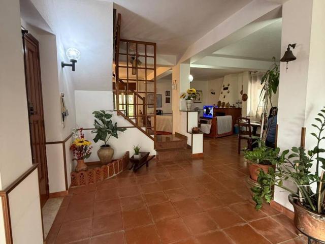 Villa Indipendente in vendita a Calabria, Reggio Calabria
