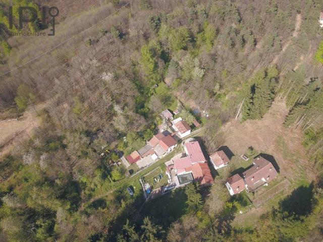 Villa Indipendente in vendita a Pallare, Liguria