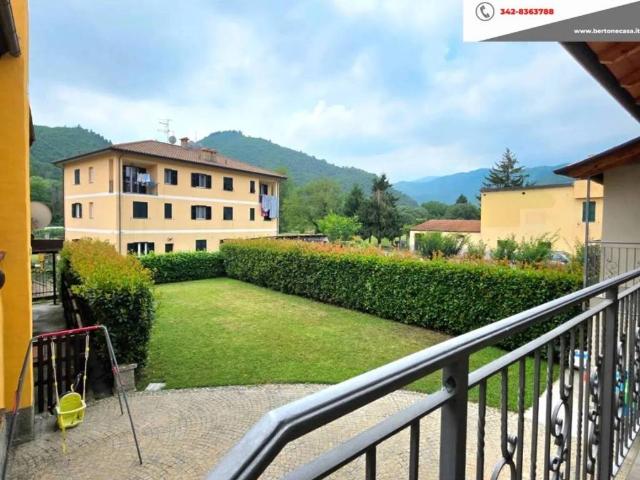 Villa Indipendente in vendita a Pallare, Liguria