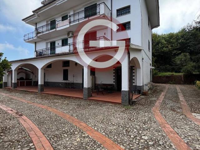 Villa Indipendente in vendita a Vitica, Palmi