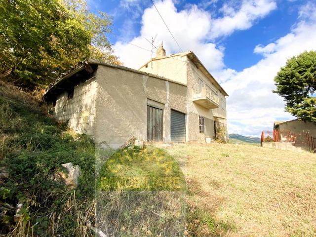 Villa Indipendente in vendita a Palmoli, Abruzzo