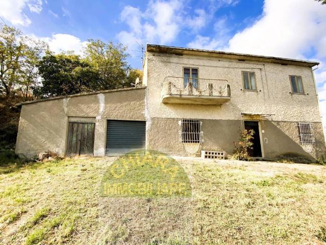 Villa Indipendente in vendita a Palmoli, Abruzzo