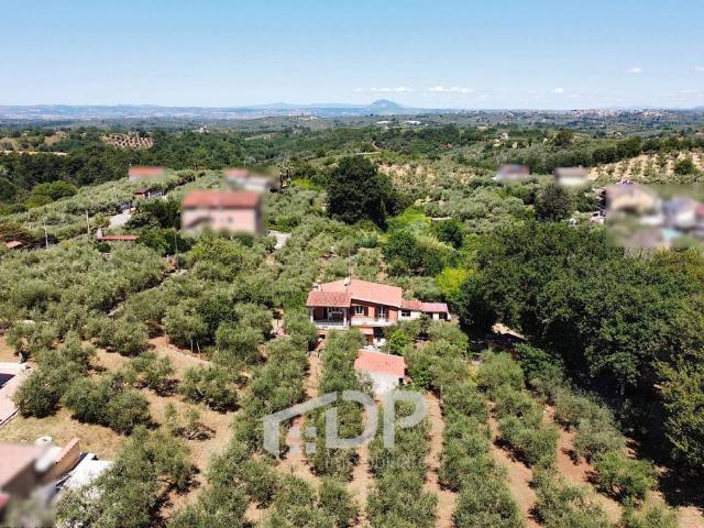 Villa Indipendente in vendita a Roma Capitale, Lazio