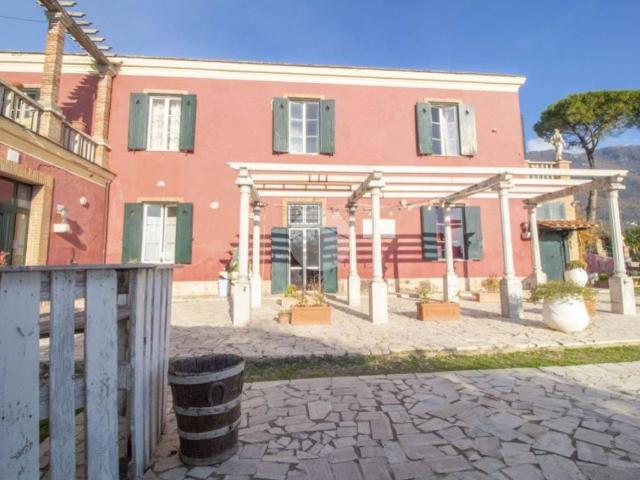 Villa Indipendente in vendita a Roma Capitale, Lazio