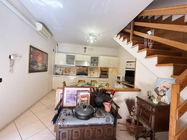 Villa Indipendente in vendita a Palosco, Lombardia