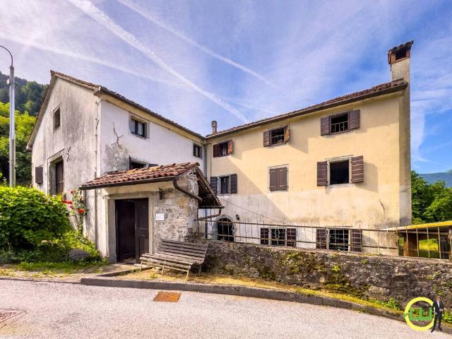 Villa Indipendente in vendita a Paluzza / Paluce, Paluzza / Paluce / Palutsch
