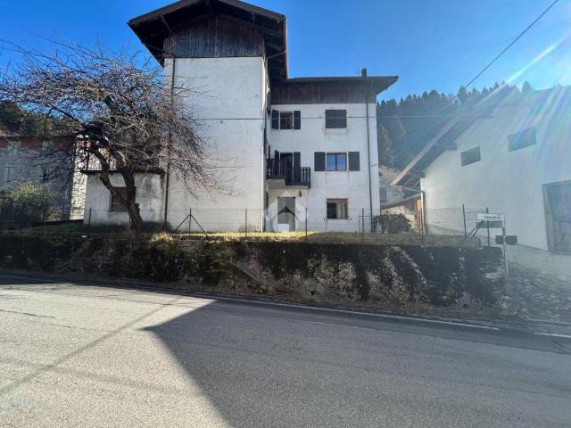 Villa Indipendente in vendita a Paluzza, Friuli-Venezia Giulia