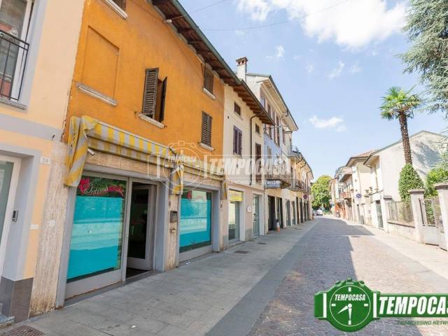 Villa Indipendente in vendita a Pandino, Lombardia