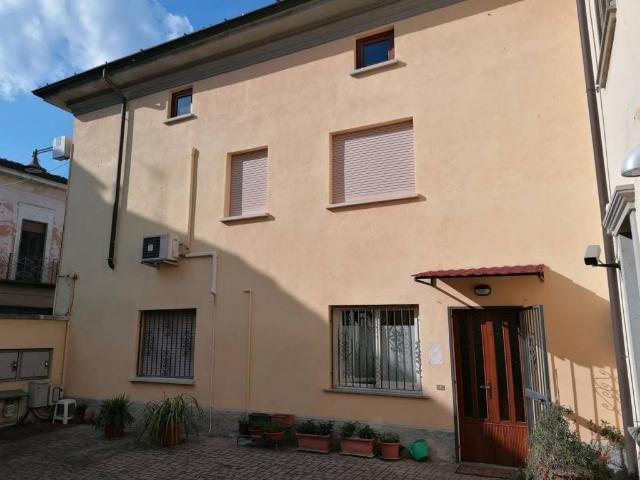Villa Indipendente in vendita a Pandino, Lombardia