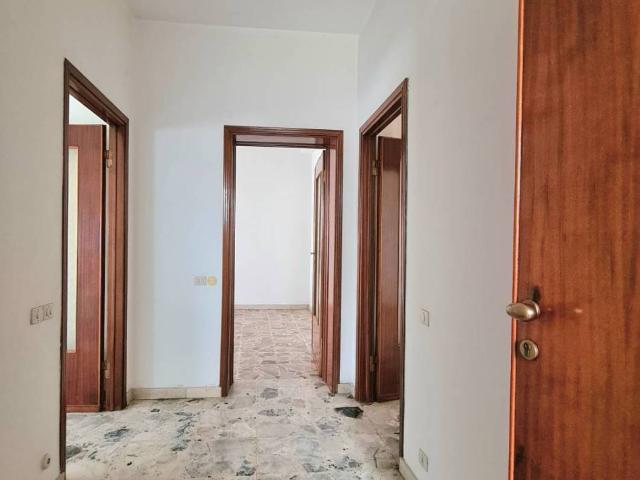 Villa Indipendente in vendita a Ravello, Parabiago