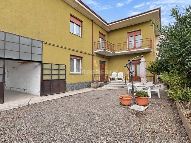 Villa Indipendente in vendita a San Lorenzo, Parabiago