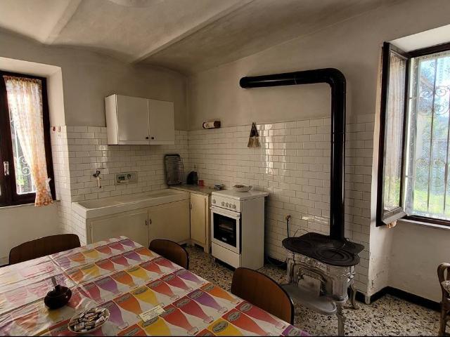 Villa Indipendente in vendita a Piemonte, Alessandria