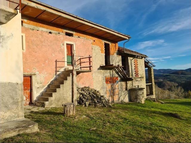 Villa Indipendente in vendita a Piemonte, Alessandria
