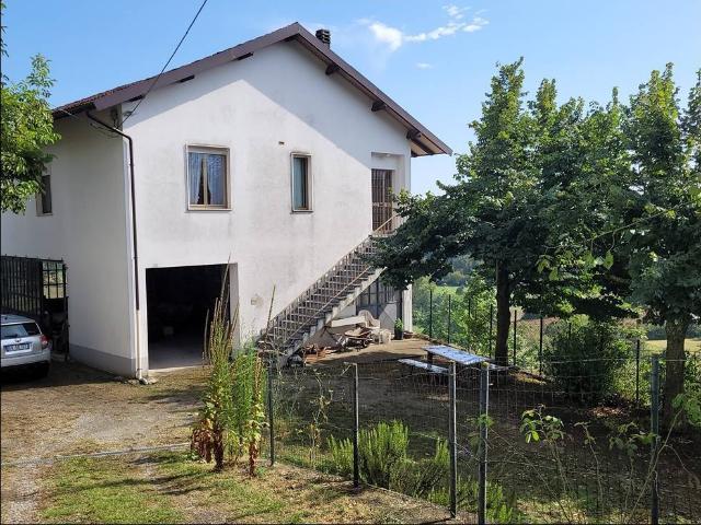 Villa Indipendente in vendita a Piemonte, Alessandria