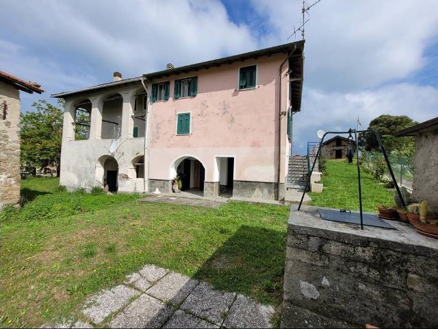 Villa Indipendente in vendita a Piemonte, Alessandria