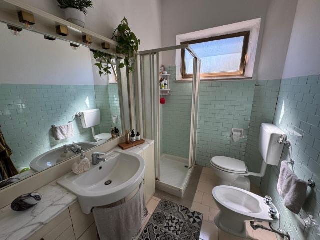 Villa Indipendente in vendita a Montechiarugolo, Reggio Emilia