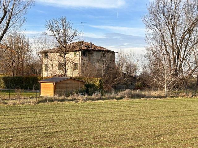 Villa Indipendente in vendita a San Donato, Sorbolo