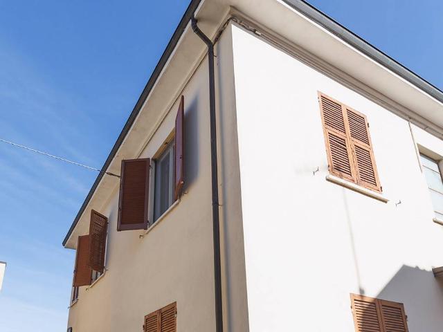 Villa Indipendente in vendita a Golese, Sorbolo