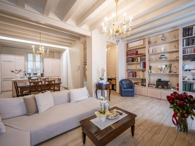 Villa Indipendente in vendita a Parma Centro, Sorbolo