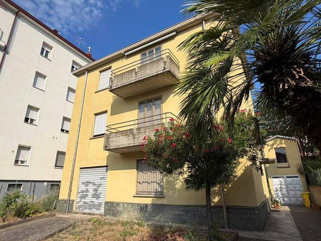 Villa Indipendente in vendita a San Leonardo, Sorbolo