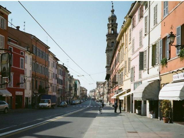 Villa Indipendente in vendita a Parma Centro, Sorbolo