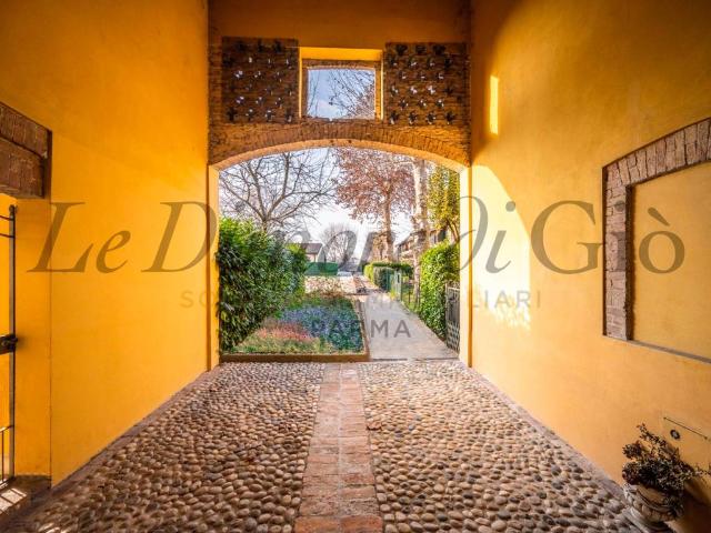 Villa Indipendente in vendita a Sorbolo, Reggio Emilia
