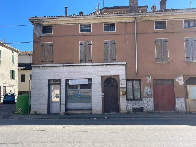 Villa Indipendente in vendita a San Pancrazio, Sorbolo