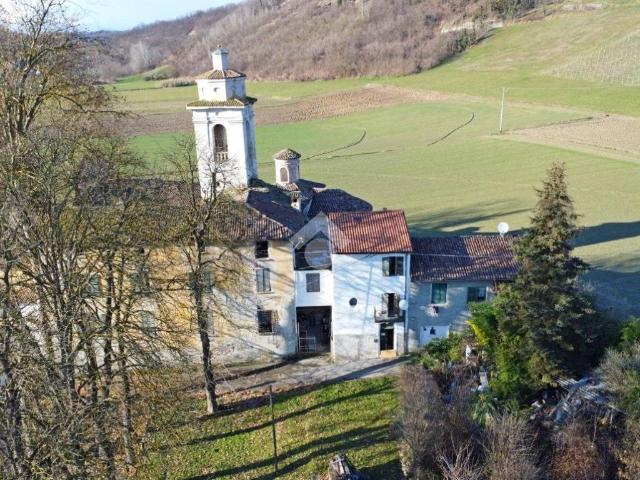 Villa Indipendente in vendita a Piemonte, Alessandria